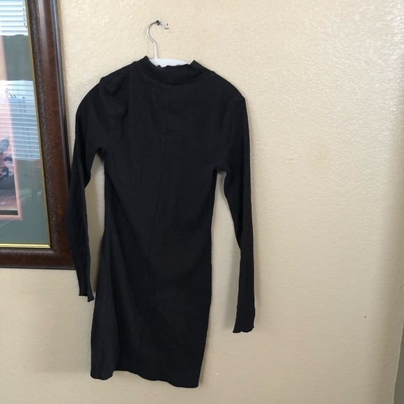 Abercrombie & Fitch Long Sleeve Dress Size Medium - Picture 2 of 3